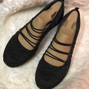 SKECHERS CLASSIC FIT SNEAKER/SHOES